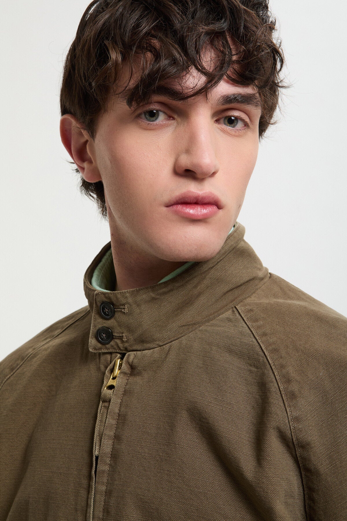 G9 Canvas Garment Dyed Tarmac Green | Baracuta