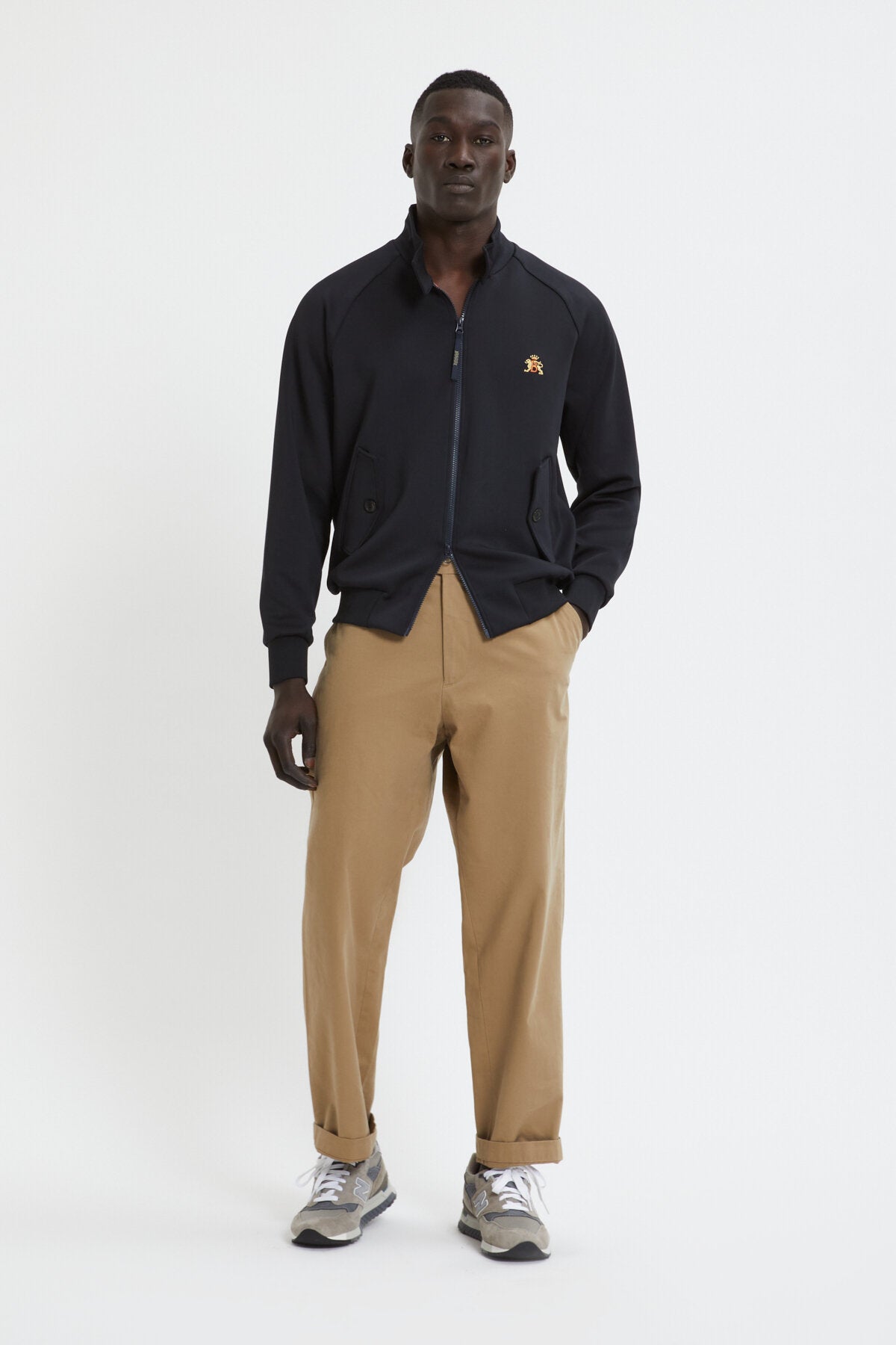 楽天市場】バラクータ BARACUTA G9 クラッシック ハリントンジャケット ｜ メンズ HARRINGTON JACKET スウィングトップ  MADE IN ENGLAND イングランド製 アウター ブルゾン ブラック ネイビー レッド グリーン サイズ32-52 定番 G-9  タータンチェック裏地 : Jalana 